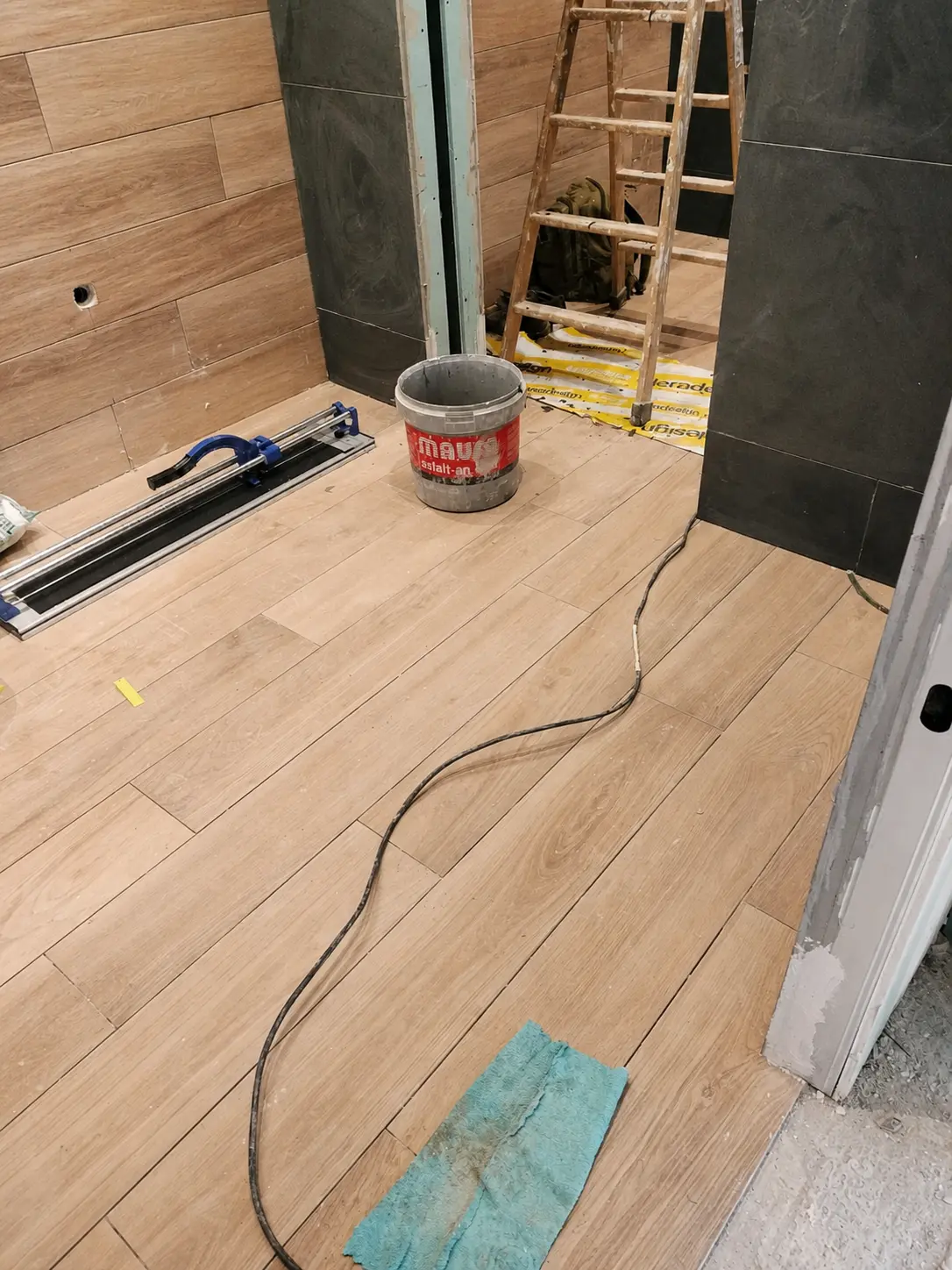 Reparación de parquet · Barcelona · 2023